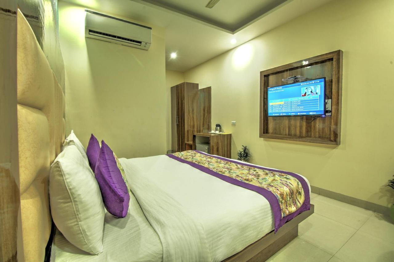 Hotel Smart Plaza Delhi Airport New Delhi Eksteriør billede